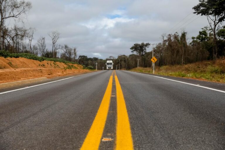 Trecho de asfalto da MT-140 que passa por Campo Verde, Chapada dos Guimarães, Nova Brasilândia, entre outros, será recuperado