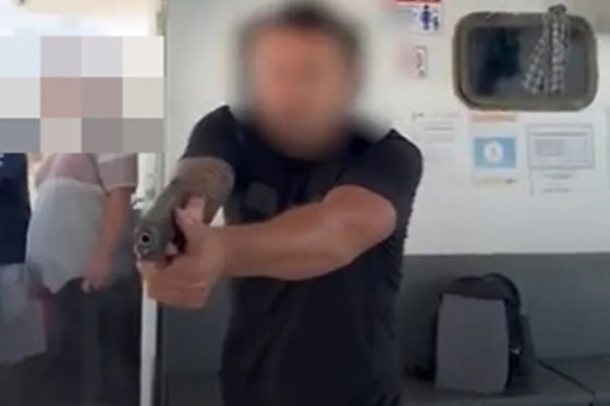 Médico parte para cima de PM, chama ele de “corno” e leva tiro; veja vídeo