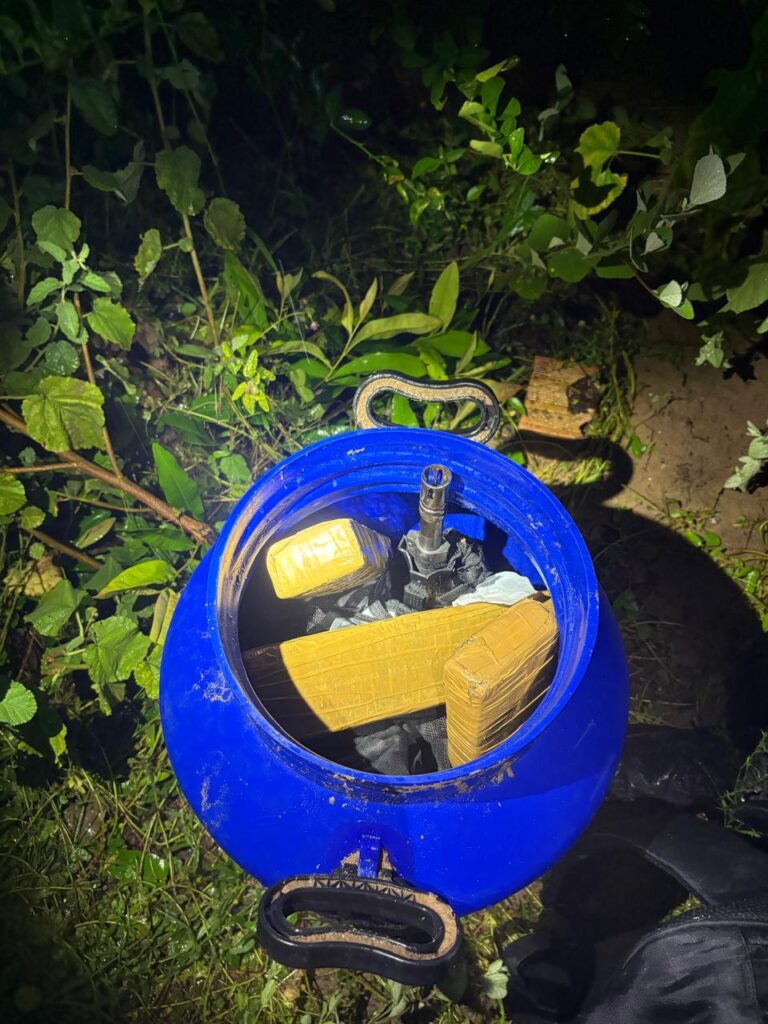 FORÇA TÁTICA ENTRA EM CONFRONTO COM SUSPEITO DE FACÇÃO E HOMEM MORRE EM POXORÉU