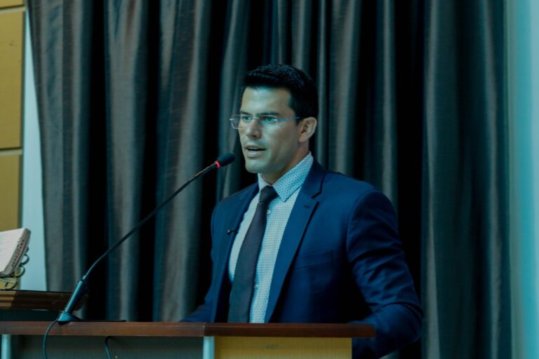 Câmara de Primavera do Leste inicia obras de acessibilidade: “A Casa do Povo deve ser para todos”, afirma vereador Marco Aurélio